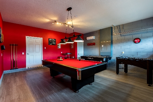 3213.games room with pool table..JPG